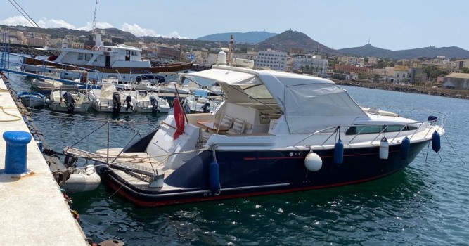 Chris Craft Roamer 43 - Barche a motore usate Sicilia