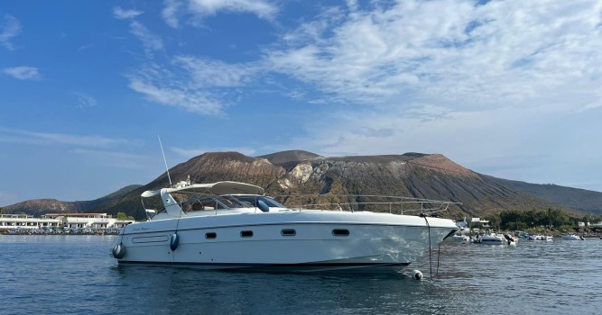 Fiart 40 Genius - Barche a motore usate Palermo Fiart 40 Genius - Barche a motore usate Palermo