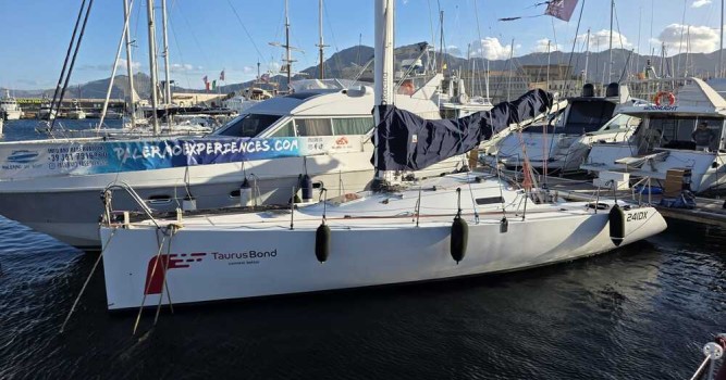 Maxi Dolphin Giro 34’ One Design