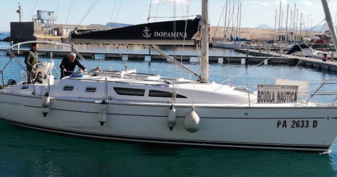 Jeanneau Sun Odyssey 37 Jeanneau Sun Odyssey 37